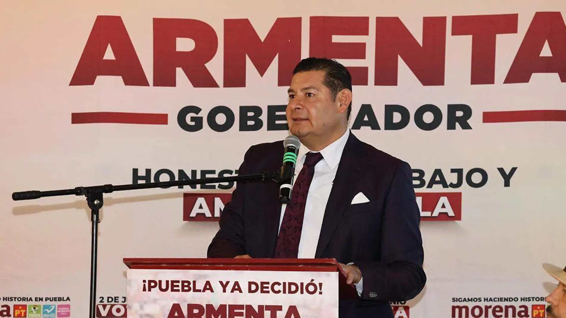 Alejandro Armenta Mier, abanderado de la alianza “Sigamos Haciendo Historia”